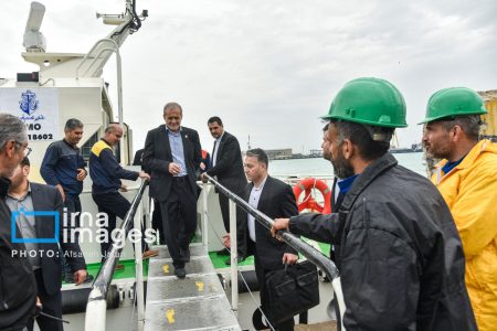 تمرکز دولت در سفرهای استانی حل مشکلات مردم است/ لزوم حمایت از رئیسجمهور تمرکز دولت در سفرهای استانی حل مشکلات مردم است/ لزوم حمایت از رئیسجمهور