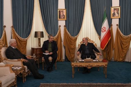 رئیس هیات حشد الشعبی عراق با دبیر شورای عالی امنیت ملی دیدار کرد رئیس هیات حشد الشعبی عراق با دبیر شورای عالی امنیت ملی دیدار کرد