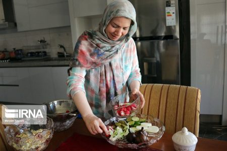 ضرورت توسعه تولید غذاهای فراسودمند و رقابت با بازارهای جهانی ضرورت توسعه تولید غذاهای فراسودمند و رقابت با بازارهای جهانی