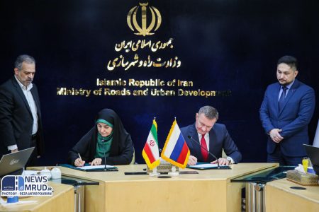 نقشه راه همکاری‌های حمل و نقلی و ترانزیتی سال ۲۰۲۵ ایران و روسیه به امضا رسید 