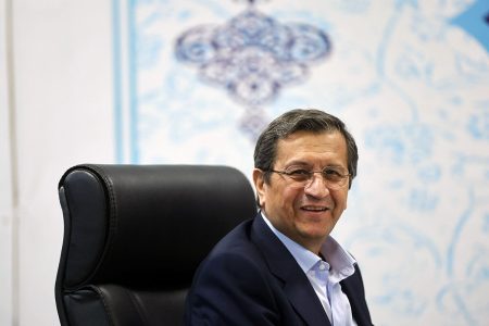 نماینده مجلس: دلیل استیضاح همتی، وضعیت اقتصاد و قیمت ارز نیست نماینده مجلس: دلیل استیضاح همتی، وضعیت اقتصاد و قیمت ارز نیست