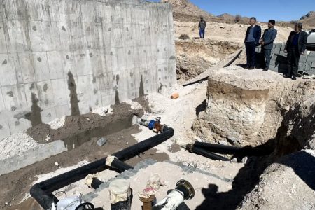 ننه بیا آب اومد