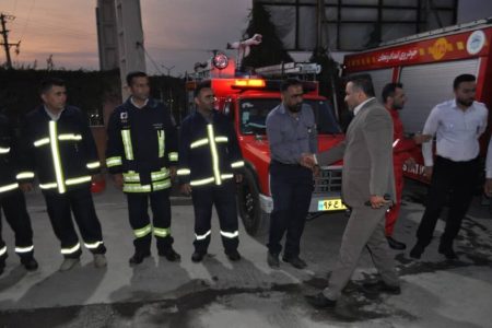 بازدید میدانی شهردار مسجدسلیمان از ایستگاه های آتش نشانی در شب چهارشنبه سوری