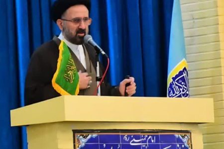 علاوه بر خیرین از شرکت ها، نهادها و سازمان ها انتظار داریم در بخش مسئولیت های اجتماعی به کمک حوزه بهداشت و درمان بیایند علاوه بر خیرین از شرکت ها، نهادها و سازمان ها انتظار داریم در بخش مسئولیت های اجتماعی به کمک حوزه بهداشت و درمان بیایند