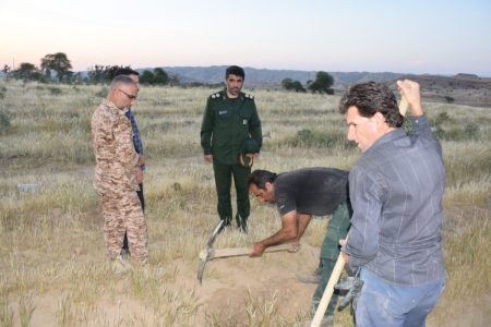 کاشت ۱۲۰۰ نهال به نیت شهدای مسجدسلیمان در سالروز تاسیس سپاه کاشت ۱۲۰۰ نهال به نیت شهدای مسجدسلیمان در سالروز تاسیس سپاه