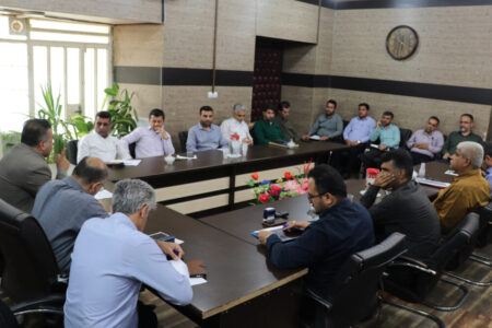 تأکید شهردار مسجدسلیمان بر بهره‌وری و درآمدزایی در نشست با مدیران شهرداری