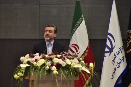 آموزش و ترویج دو بال ارتقای بهرهوری در کشاورزی هستند آموزش و ترویج دو بال ارتقای بهرهوری در کشاورزی هستند