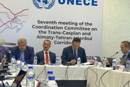 برگزاری نشست کریدورهای ترانس خزر و آلماتی-تهران-استانبول با حضور اعضای اکو در تاشکند برگزاری نشست کریدورهای ترانس خزر و آلماتی-تهران-استانبول با حضور اعضای اکو در تاشکند