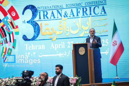 توسعه روابط با آفریقا، راهبرد دولت وفاق