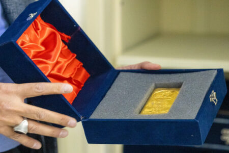 حراج طلایی مرکز مبادله ایران در چهارم خرداد حراج طلایی مرکز مبادله ایران در چهارم خرداد