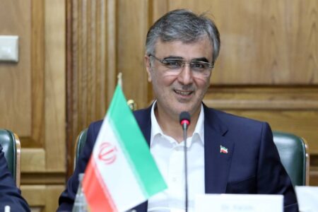 رئیسکل بانک مرکزی عازم عمان شد رئیسکل بانک مرکزی عازم عمان شد