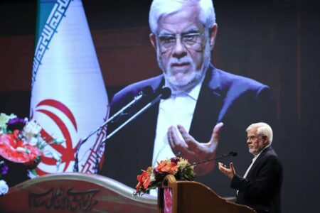 سه پیشنهاد عارف برای ترویج فرهنگ «وقف علمی» سه پیشنهاد عارف برای ترویج فرهنگ «وقف علمی»