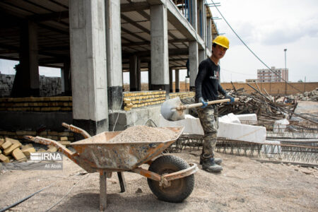 شیوهنامه ساماندهی بیمه کارگران ساختمانی تصویب شد شیوهنامه ساماندهی بیمه کارگران ساختمانی تصویب شد