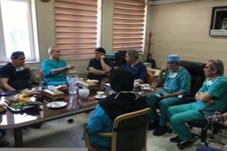 نبض امید در دست رئیسجمهور/ نجات جان ۲ بیمار با جراحی قلب باز نبض امید در دست رئیسجمهور/ نجات جان ۲ بیمار با جراحی قلب باز