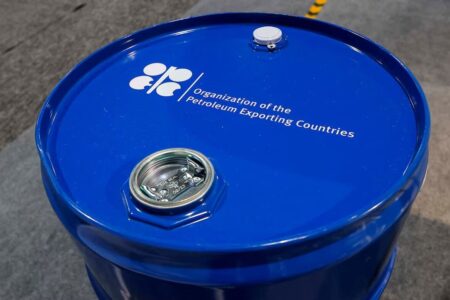 نفت در شوک تصمیم اوپکپلاس؛ پیشبینی گلدمن ساکس کاهش یافت! نفت در شوک تصمیم اوپکپلاس؛ پیشبینی گلدمن ساکس کاهش یافت!