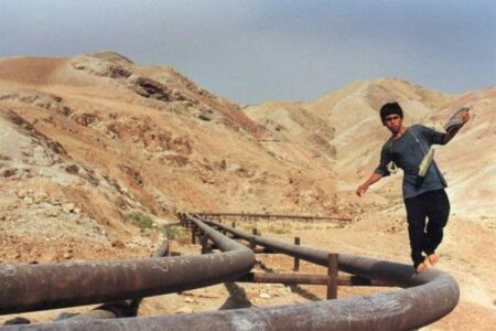 نفت، نان و ناکارآمدی/اگر مسجدسلیمان را بخواهیم از نو تعریف کنیم باید از نفت عبور کنیم نفت، نان و ناکارآمدی/اگر مسجدسلیمان را بخواهیم از نو تعریف کنیم باید از نفت عبور کنیم