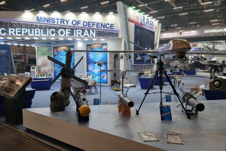 نمایش بیش از ۵۰ دستاورد دفاعی ایران در نمایشگاه بینالمللی نظامی بلاروس نمایش بیش از ۵۰ دستاورد دفاعی ایران در نمایشگاه بینالمللی نظامی بلاروس