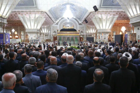 نمایندگان مجلس با آرمانهای انقلاب و امام(ره) تجدید میثاق کردند نمایندگان مجلس با آرمانهای انقلاب و امام(ره) تجدید میثاق کردند