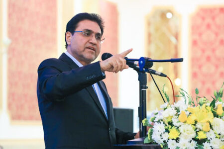 پتروشیمی مسجدسلیمان با بحران اقتصادی شدیدی روبرو است و در صورت عدم رسیدگی فوری، احتمال فروپاشی کامل آن وجود دارد پتروشیمی مسجدسلیمان با بحران اقتصادی شدیدی روبرو است و در صورت عدم رسیدگی فوری، احتمال فروپاشی کامل آن وجود دارد