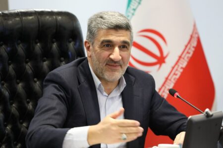 گزارشگری مالی شفاف کلید توسعه بازار سرمایه و رشد اقتصادی است گزارشگری مالی شفاف کلید توسعه بازار سرمایه و رشد اقتصادی است