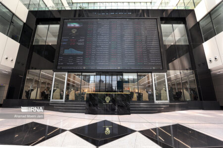 ارزش بورسهای ۴گانه از ۱۳.۶ هزار همت عبور کرد ارزش بورسهای ۴گانه از ۱۳.۶ هزار همت عبور کرد