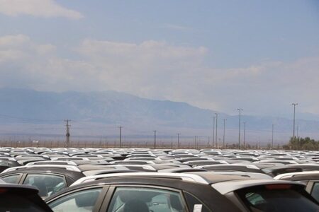 رییس گمرک: بخش زیادی از مشکل دپو خودروها در بم رفع شده است رییس گمرک: بخش زیادی از مشکل دپو خودروها در بم رفع شده است