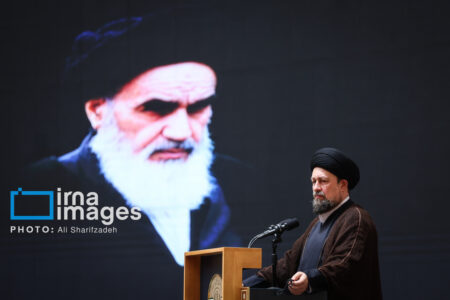 سید حسن خمینی بر ضرورت حفظ عزت ملی تأکید کرد