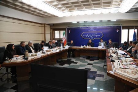 صنایع و اصناف کشور برای تأمین کامل بازار و نیازهای مردم به خوبی آماده اند صنایع و اصناف کشور برای تأمین کامل بازار و نیازهای مردم به خوبی آماده اند