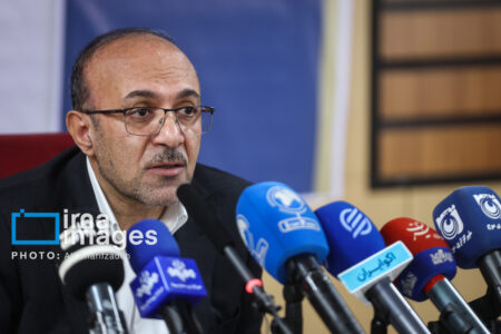 فعالیت شبانهروزی گمرکات بزرگ کشور فعالیت شبانهروزی گمرکات بزرگ کشور