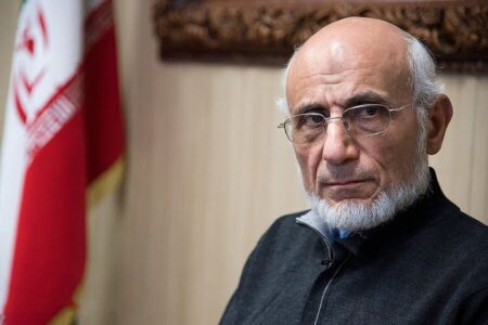 میرسلیم: اتحاد گروههای سیاسی توطئه دشمن را خنثی میکند/ تقدیر از تحرکات سیاست خارجی دولت میرسلیم: اتحاد گروههای سیاسی توطئه دشمن را خنثی میکند/ تقدیر از تحرکات سیاست خارجی دولت