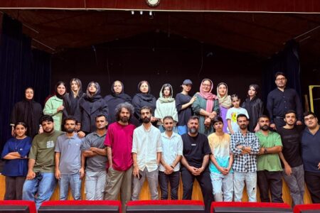 رحیم ذرتی، هنرمند جوان و فعال مسجدسلیمانی: “ورکشاپ بازیگری تئاتر در مسجدسلیمان، گامی بزرگ برای شکوفایی هنر نمایش!”