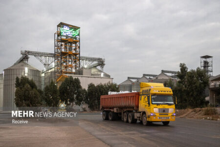 ترانزیت ۶.۵ میلیون تن کالا در جادههای کشور طی پنجماهه امسال ترانزیت ۶.۵ میلیون تن کالا در جادههای کشور طی پنجماهه امسال