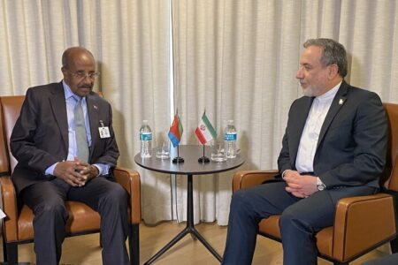دیدار عراقچی با وزیر امور خارجه اریتره دیدار عراقچی با وزیر امور خارجه اریتره