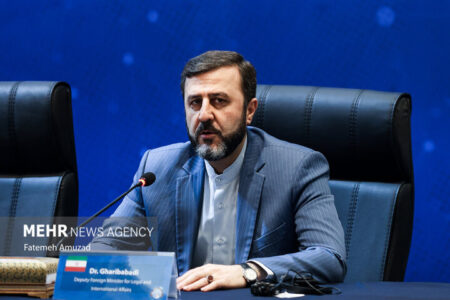 غریبآبادی: بازگشت تحریمها تفاهم ایران و آژانس را متوقف میکند غریبآبادی: بازگشت تحریمها تفاهم ایران و آژانس را متوقف میکند