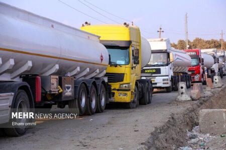 مذاکره رؤسای کل گمرکات ایران و ترکیه برای حل مشک صاحبان کشنده در ترکیه مذاکره رؤسای کل گمرکات ایران و ترکیه برای حل مشک صاحبان کشنده در ترکیه