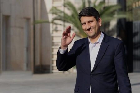 هاشمی: استفاده مردم منطقه از سکوهای داخلی ایرانی شروع شده است