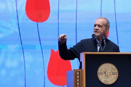 پزشکیان: باید به سرعت عقب ماندگیهای کشور را اصلاح کرد پزشکیان: باید به سرعت عقب ماندگیهای کشور را اصلاح کرد