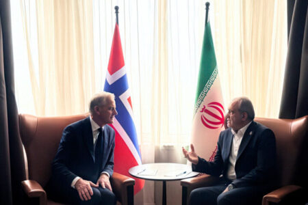 پزشکیان: «گفتوگو» همراه با «اسنپبک» معنا ندارد پزشکیان: «گفتوگو» همراه با «اسنپبک» معنا ندارد