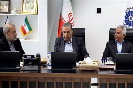 یک تیم اقتصادی با محوریت اتاق بازرگانی در مذاکرات سیاسی حضور یابد یک تیم اقتصادی با محوریت اتاق بازرگانی در مذاکرات سیاسی حضور یابد