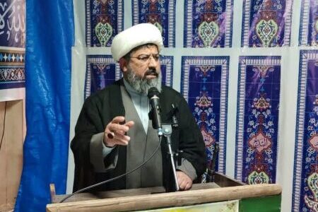 انتقاد شدید امام جمعه لالی به وعده های عمل نشده و داغدار شدن مردم/اگر مسئولان بدون سیاسی کاری به وعده های خود عمل میکردند شاید امروز چندین خانواده عزدارا نمیشد/ضعف مدیریتی در خوزستان،ناایمن ترین جاده ها را برای شمال خوزستان ایجاد کرده است