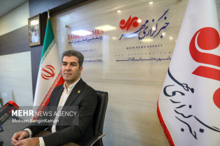 بازار مسکن گروگان بنگاهداری بانکها؛ جریمه از جیب مردم پرداخت میشود بازار مسکن گروگان بنگاهداری بانکها؛ جریمه از جیب مردم پرداخت میشود