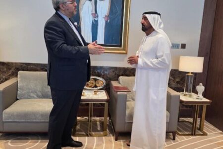 دیدار سرکنسول ایران با رئیس هواپیمایی امارات برای توسعه همکاری دیدار سرکنسول ایران با رئیس هواپیمایی امارات برای توسعه همکاری