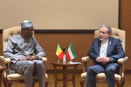 دیدار وزیر امور خارجه مالی با عراقچی دیدار وزیر امور خارجه مالی با عراقچی