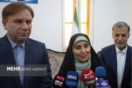 وزیر راه: توسعه اقتصاد دریامحور در دستور کار است