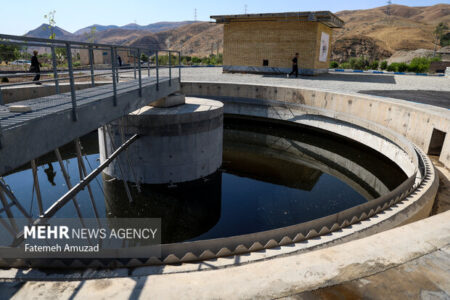 وعده تحقق پروژههای آبرسانی سمنان با تأمین ۲۰۰ میلیارد تومان اعتبار وعده تحقق پروژههای آبرسانی سمنان با تأمین ۲۰۰ میلیارد تومان اعتبار