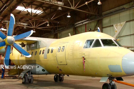 پرواز آزمایشی ۱۰۰ ساعته هواپیمای بومی «سیمرغ» آغاز شد