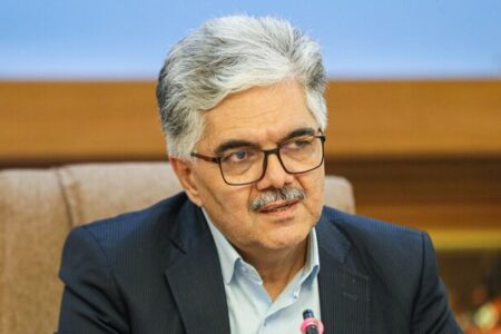 کاظمیان: مجوز تامین زمین برای شهر سنندج صادر شد