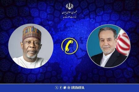 گفتگوی تلفنی وزیر امور خارجه با وزیر امور خارجه نیجر گفتگوی تلفنی وزیر امور خارجه با وزیر امور خارجه نیجر