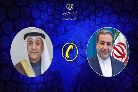 گفتگوی تلفنی وزیر امور خارجه و دبیرکل شورای همکاری خلیج فارس گفتگوی تلفنی وزیر امور خارجه و دبیرکل شورای همکاری خلیج فارس
