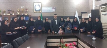 تجلیل از بانوان شاغل شهرداری مسجدسلیمان همزمان با ولادت حضرت زهرا(س)
